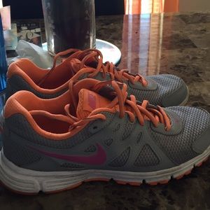 Revolution 2 Nike’s